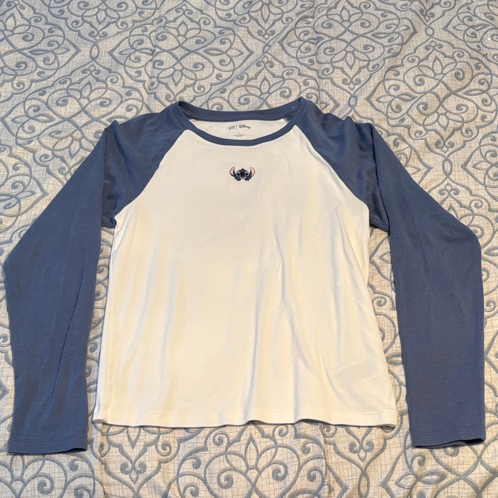 NWOT GAP x Disney Stitch Long Sleeve Tee - White and Blue Size Large